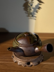 Ấm mộc Kyusu men rêu cốt đanh