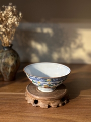 Bát cơm vẽ hoa độc đáo