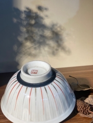 Bát mộc vẽ vàng kẻ đỏ