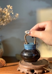 Bình nhỏ decor trang trí có quai mây