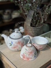 Bộ trà Kyoyaki vẽ tay hoa anh đào