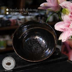 Bát tráng men họa tiết độc đáo