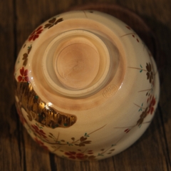 Chawan - Bát đánh matcha men rạn vẽ hoa đào (triện đáy)