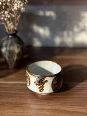 Chén trà men rạn hoạ tiết độc đáo