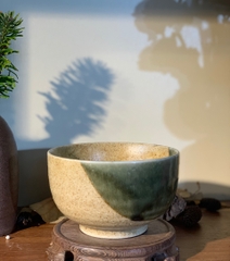 Chén mộc men xanh