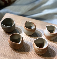 Chén trà bizen miệng rót