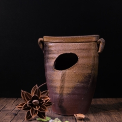 Bình Bizen cách điệu nghệ thuật Wabi Sabi