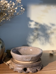 Đĩa mộc chấm sâu lòng men rạn cốt dày