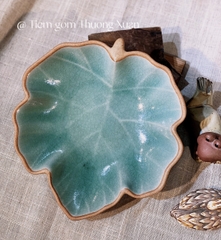 Đĩa mộc tráng men hình chiếc lá