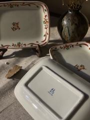 Đĩa tráng men Nhật Bản Tachikichi hoạ tiết Tam Thái