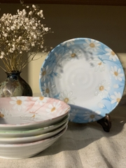 Đĩa hoa cúc vẽ nổi nhiều màu hãng Minoya