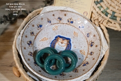 Set quà tặng đĩa cú kèm giỏ mây ( tằn kèm 5 gác đũa )