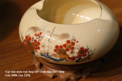 Gạt tàn men rạn họa tiết cành đào dát vàng