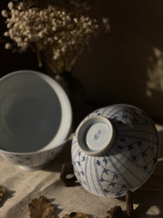 Set Bát ăn tráng men hoa tiết kẻ sọc hoa 4 lá