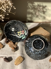 Set đĩa chấm hoa nhỏ viền trắng