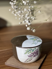 Thố mộc nâu sữa vẽ hoa có nắp