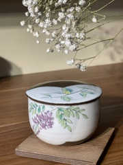 Thố mộc nâu sữa vẽ hoa có nắp