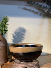 Tô bé mun viền dày vàng