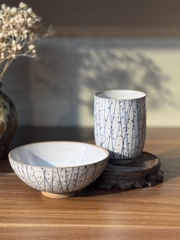 Set mộc men sữa cành hoa nhí điểm vàng (bát + cốc)