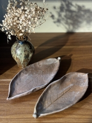 Đĩa mộc hình chiếc lá dài