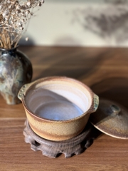 Thố nâu đất