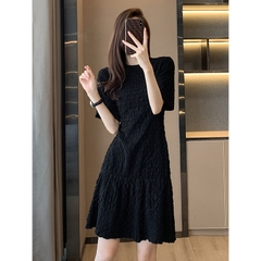 OD624: Váy đen đẹp cổ tròn phong cách cổ điển cao cấp kiểu Pháp