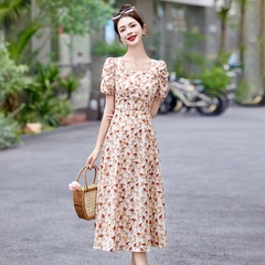 OD649: Váy hoa cổ vuông phong cách Pháp