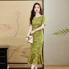 OD599: Đầm xanh dáng ôm đuôi cá jacquard cao cấp