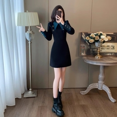 OD746: Váy len màu đen độc đáo