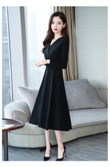 OD661: Đầm Nữ Xuân Thuváy dài qua gối Cổ Chữ V Màu Đen Thời Trang Cao Cấp