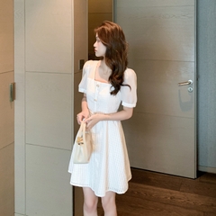 OD061: đầm trắng cổ vuông cao cấp NK