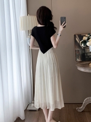 OD745: Váy thiết kế cổ chữ V màu đen khí chất cao cấp