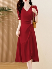 Mã B971: Đầm nữ cổ chữ V cao cấp váy xòe đuôi cá nhẹ nhàng sang trọng