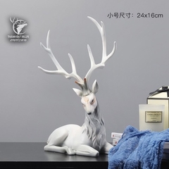Tượng Hươu Trắng Dáng Tiên Chất Liệu Polyresin Trang Trí Cao Cấp , Quà Tặng Tân Gia Khai Trương Sinh Nh