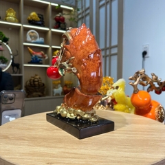 Tượng càng cua kẹp 2 quả hồng 18x11x27cm – bột đá thạch anh đúc cao cấp, trang trí phong thủy tài lộc