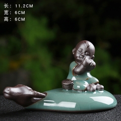 Tượng Gốm Sứ mini Tráng Men Hình Chú Tiểu và Lão Tử Trang Trí Tiểu Cảnh, Cây Bonsai, Cây Cảnh, Hòn Non Bộ, Hồ Thủy Sinh