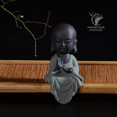 Tượng Chú Tiểu Bằng Gốm Rót Trà Mini Trang Trí Tiểu Cảnh, Bàn Trà Tiểu Cảnh, Decor Để Bàn