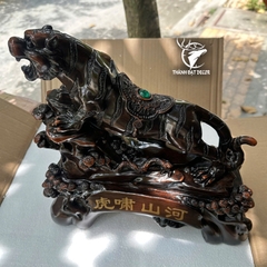 Tượng Hổ Phong Thủy Sơn Giả Gỗ 33x16x32cm – Trấn Trạch, Chiêu Tài, Hổ Gầm Sơn Hà