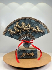 Tượng Ngựa Phong Thủy Quạt Mã Đáo Thành Công Bát Mã Truy Phong– Decor, Quà Tặng Khai Trương, Tân Gia
