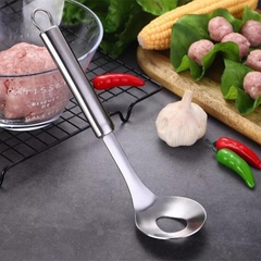 Muỗng inox làm thịt viên, cá viên