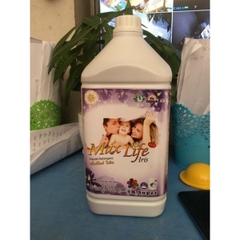 [ SẢN PHẨM MỚI ]Nước giặt MAXLIFE Thái lan 8 in 1 can 3500ml.