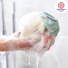 Bông tắm lưới tròn, dài mềm mịn có dây treo