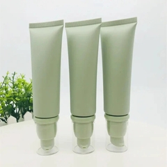 TUÝP KEM MỸ PHẨM NHỰA LDPE CÓ VÒI NHẤN; DUNG TÍCH 100ML