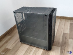 Vỏ case kính cường lực dựng VGA Segotep Fenix
