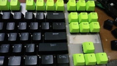 Bộ keycap 104+2 phím pbt double shot xuyên led xanh lá