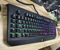 Bàn phím cơ Razer Blackwidow Chroma RZ03-0122 hãng cũ