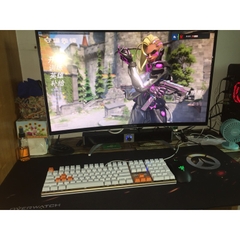 Tấm lót chuột cỡ 90*40 cm dày 4mm, hình logo Overwatch