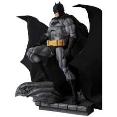 Mafex 126: Mafex Batman (Hush Black ver.)