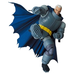 Mafex 146: Mafex Armored Batman (The Dark Knight Returns)