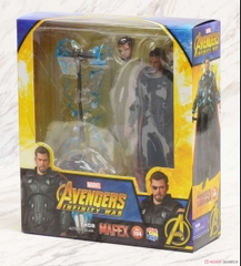 Mafex 104: Mafex Thor (Infinity War ver.)